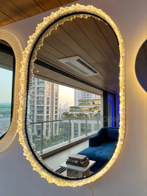 Luxury Led Crystal-Edged Round Mirror