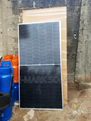 600watts Solar Panels 144cells 16 Box Bar Now Availab Call