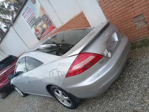 Honda Accord Coupe Automatic 2005 Silver