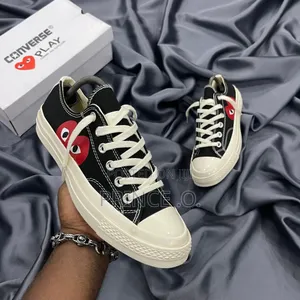 Comme Des Garçons X Play X Chuck Taylor Converse Low Sneakers