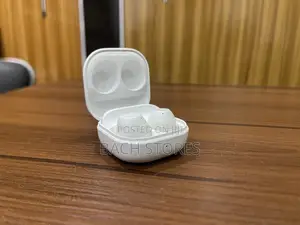 Samsung Galaxy Buds Fe Earbuds With Built in Voice Assistant