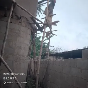 Building Contractor