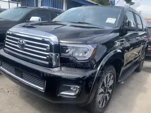 Toyota Sequoia Platinum 4dr SUV 4WD (5.7L 8cyl 6A) 2016 Black