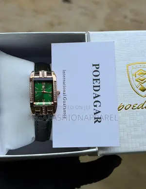 Poedagar Feminine Genuine Leather Wristwatch