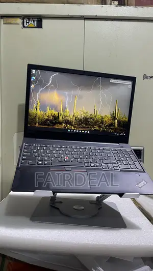 Laptop Lenovo ThinkPad E580 8GB Intel Core i5 SSD 256GB
