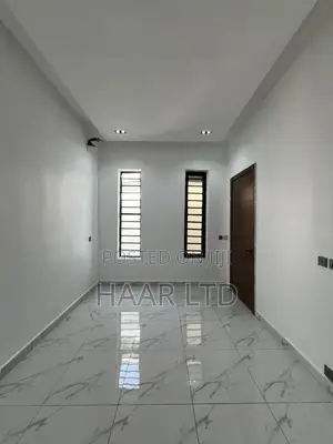 4bdrm Duplex in Lekki Phase 2 for rent