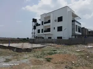 N85m Marlargo Estate Plot