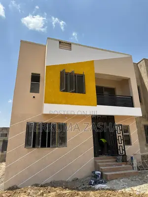 3bdrm Townhouse/Terrace in Kubwa for sale