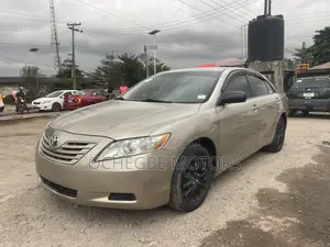 Toyota Camry CE 4dr Sedan (2.4L 4cyl 5M) 2007 Gold
