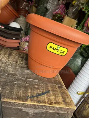 Smallest Size Papillon Plastic Flower