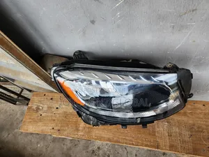Glc300 2017 Non Led Headlight