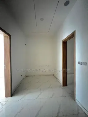 4bdrm Duplex in Ikota for rent