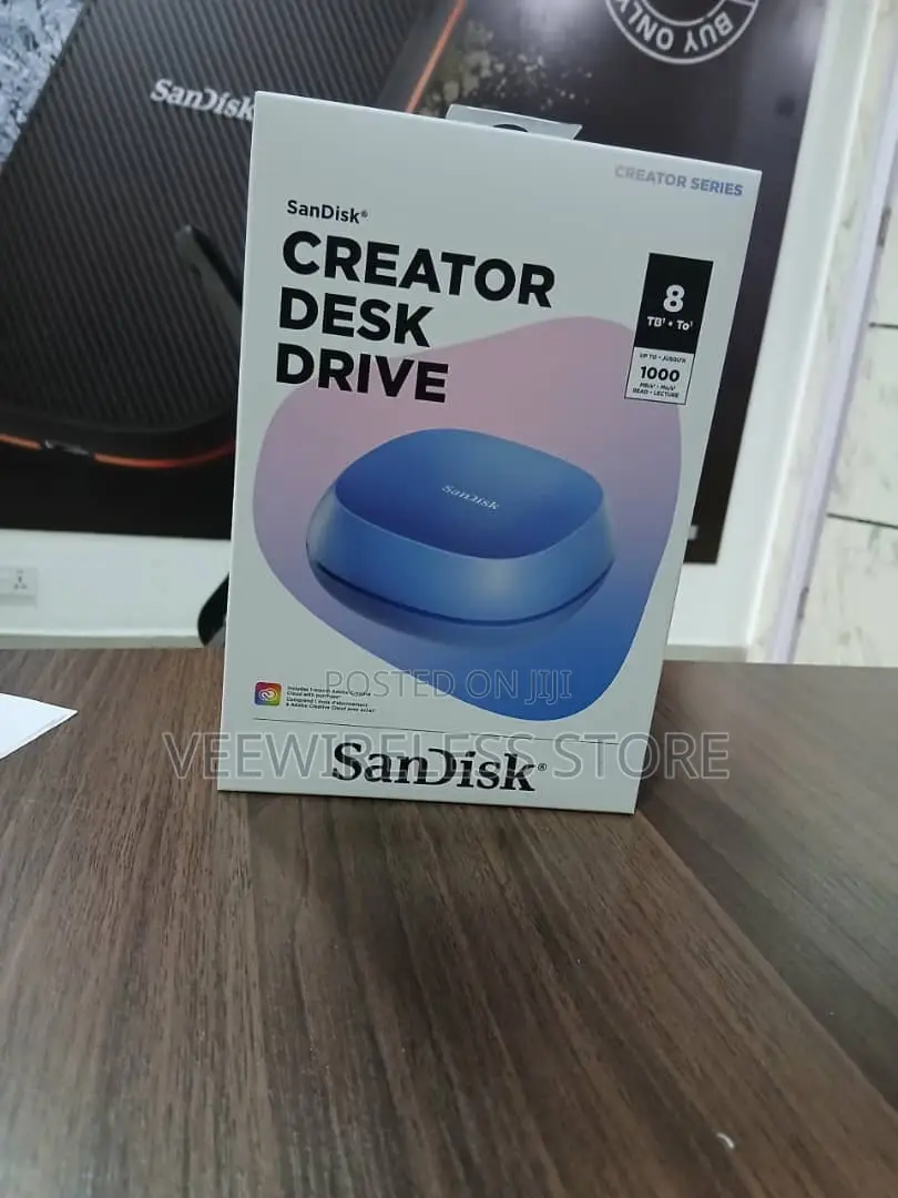 8th Creator Desk Drive Sandisk