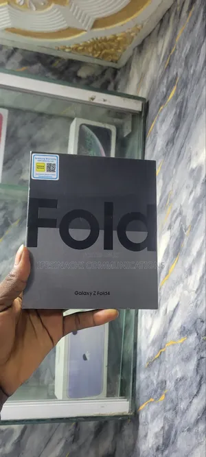New Samsung Galaxy Z Fold4 512 GB Black