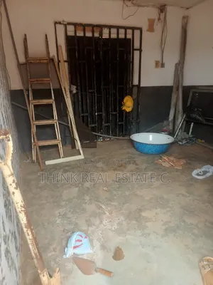 Shop at Aduwawa Good to Sell Cooking Gas,foodstuff,Chemist,Pos,Barbing