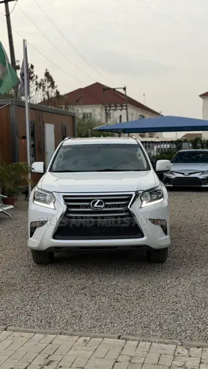 Lexus GX 460 Luxury 2018 White