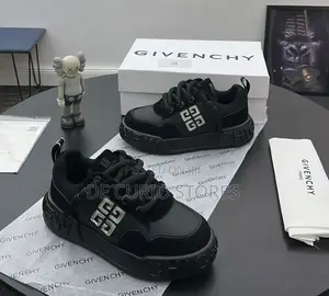 Givenchy - Sneakers