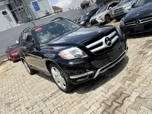 Mercedes-Benz GLK-Class 2014 Black