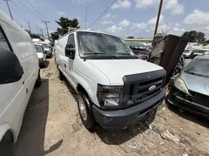 Ford E250 2014 White