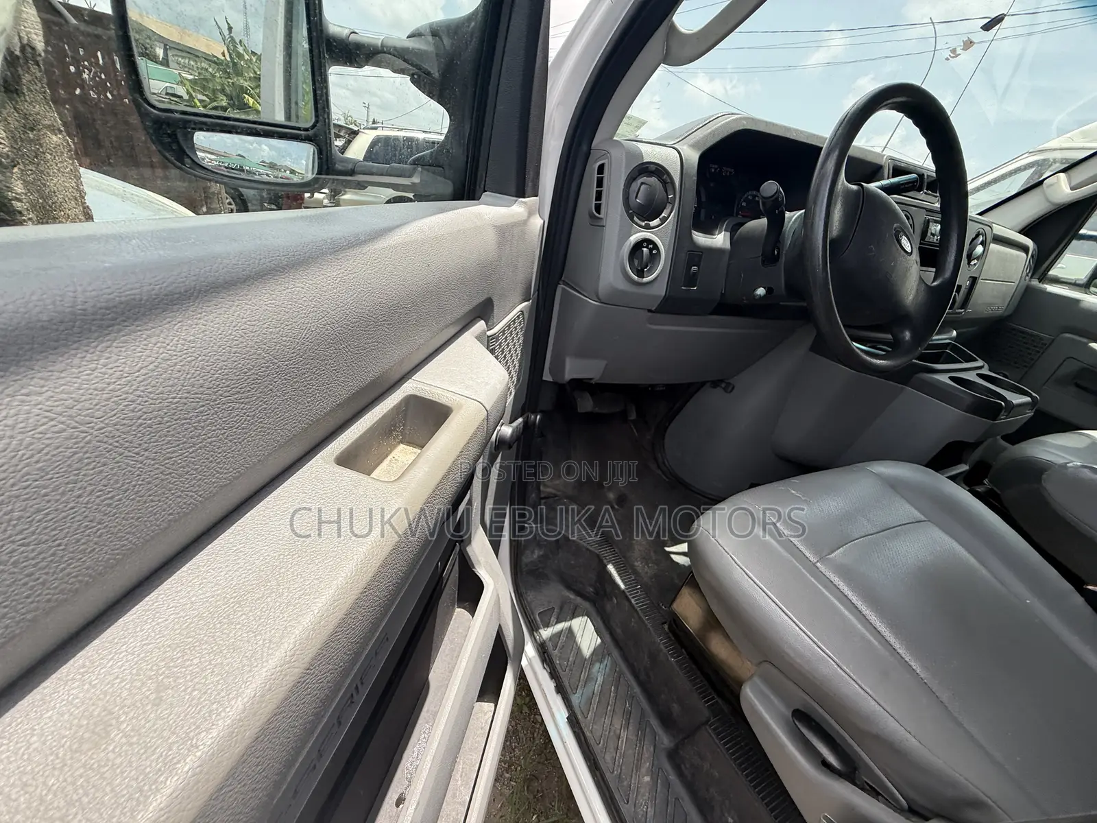 Ford E250 2014 White
