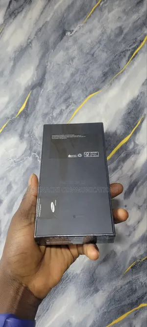 New Samsung Galaxy S22+ 5G 128 GB