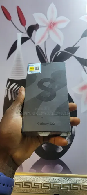 New Samsung Galaxy S22+ 5G 256 GB Black