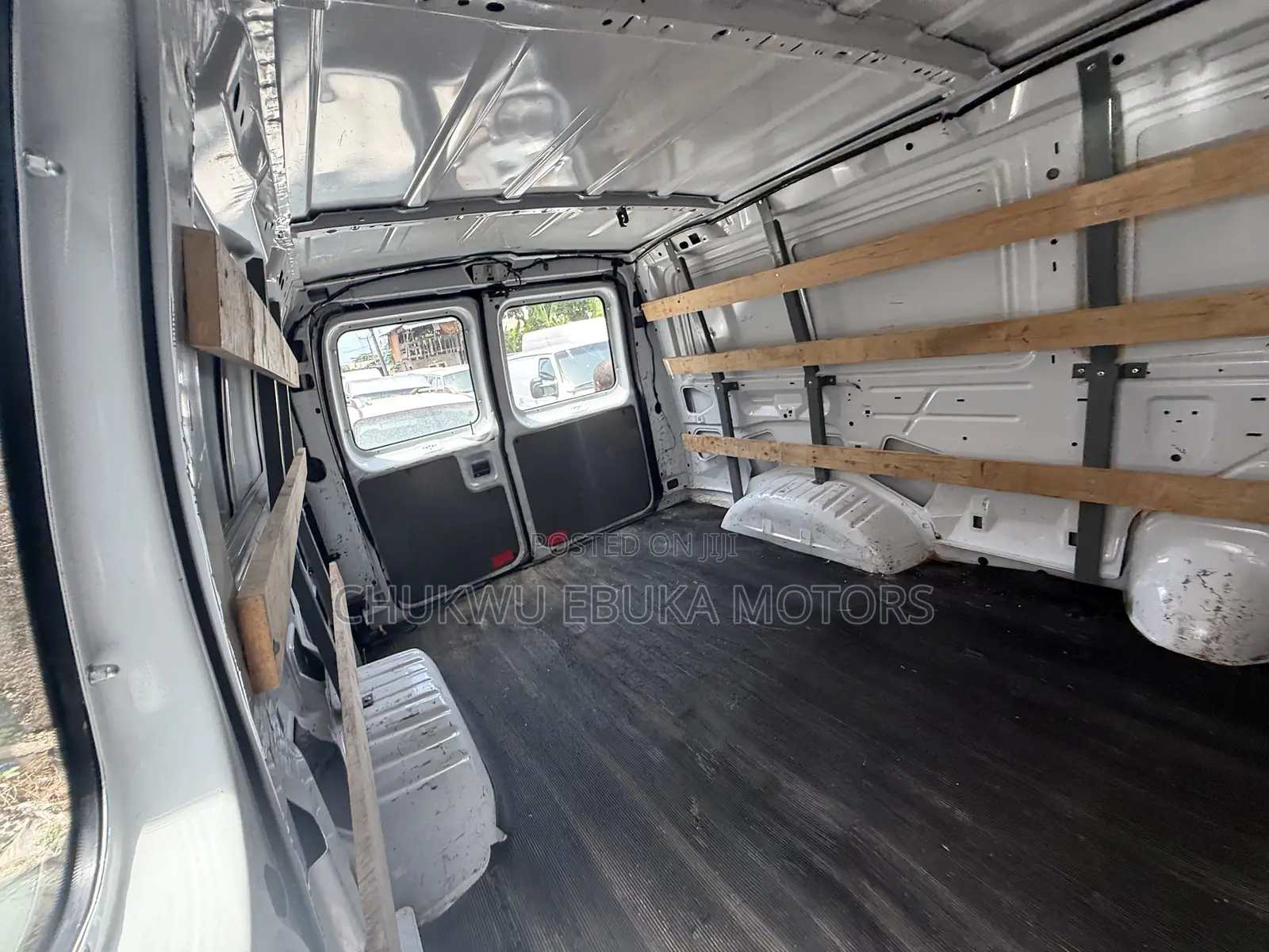 Ford E250 2014 White
