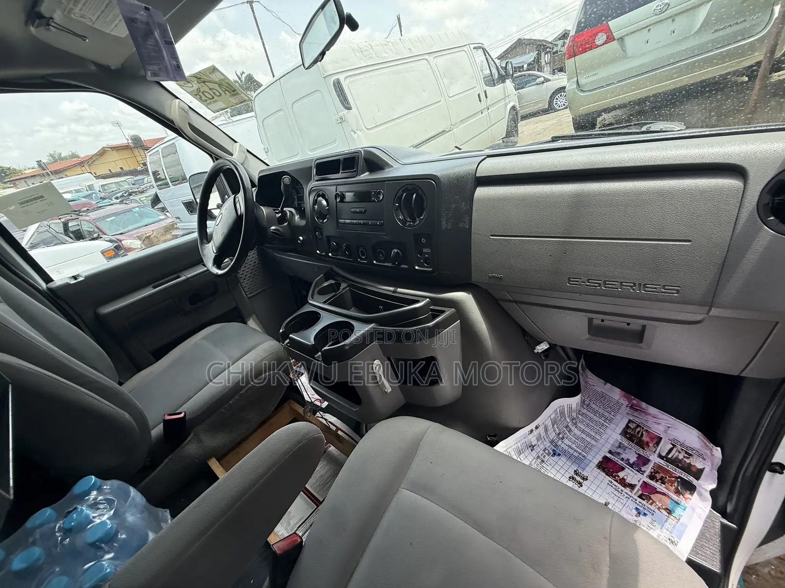 Ford E250 2014 White