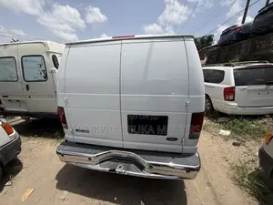 Ford E250 2010 White