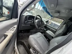 Ford E250 2010 White