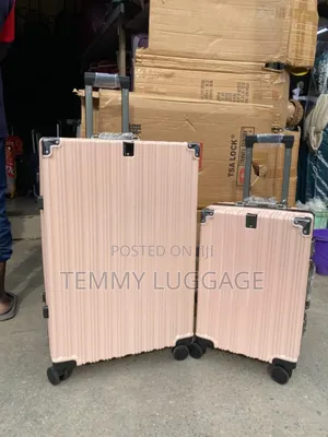 Large and Hand Luggage Sizes Hardshell Traveling Boxes
