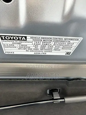 New Toyota Camry XLE 2024 Silver