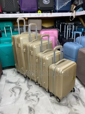 Swiss Polo Plastic Traveling Luggage Boxes