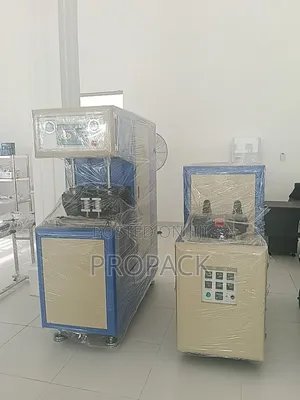 Semi Automatic Pet Bottle Blower Machine
