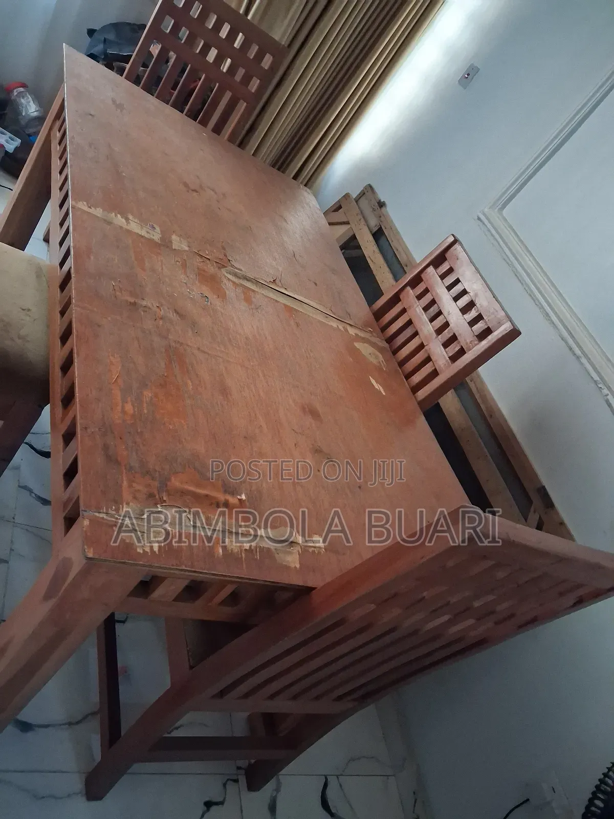 Dinning Table
