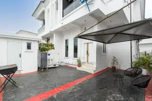 Luxury 4-Bedroom Detached Duplex Shortlet Apartment