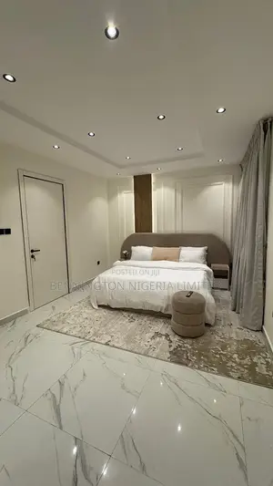Serene And Modern 4 Bedroom Townhouse