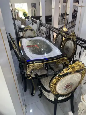 Luxury 6-Seater Dining Table Set With Glass Top – Black Gold