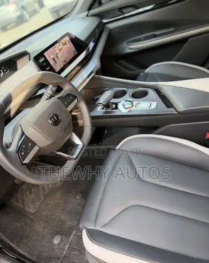 New Changan UNI-V 1.5 Petrol FWD 2023 Gray
