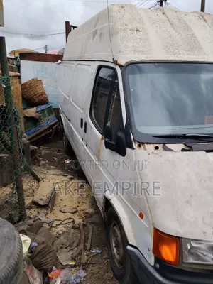 Ford Transit 1999 White