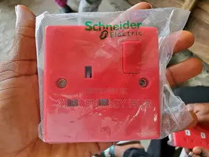 13amps Schneider Socket Red