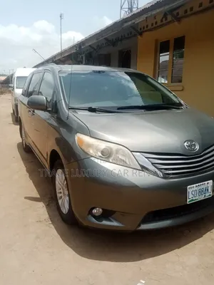 Sienna for Rent