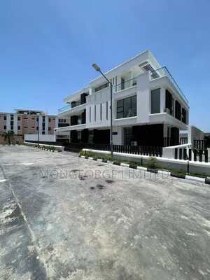 5bdrm Duplex in Osapa london for sale