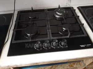 *4 Burner Built-in Gas Hob (Black Glass)*