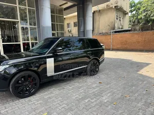 Land Rover Range Rover Vogue 2014 Black