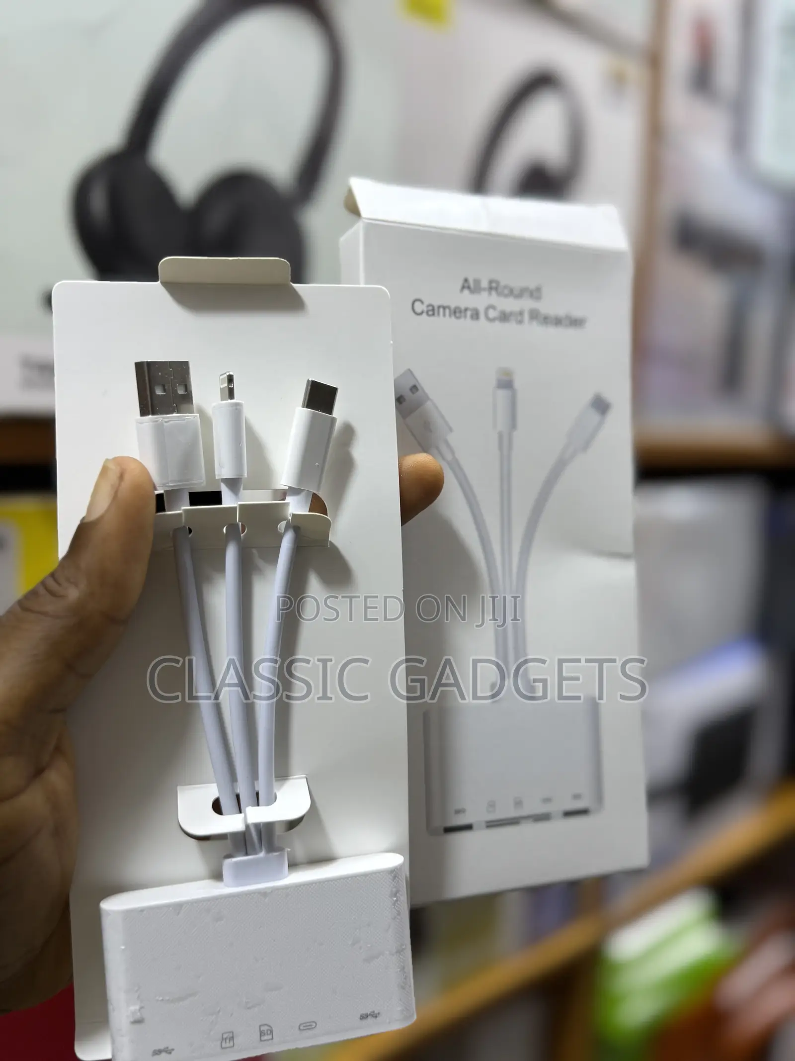 5 in 1 Camera Card Reader With Micro Sd and Sd Slots for iPhone/iPad