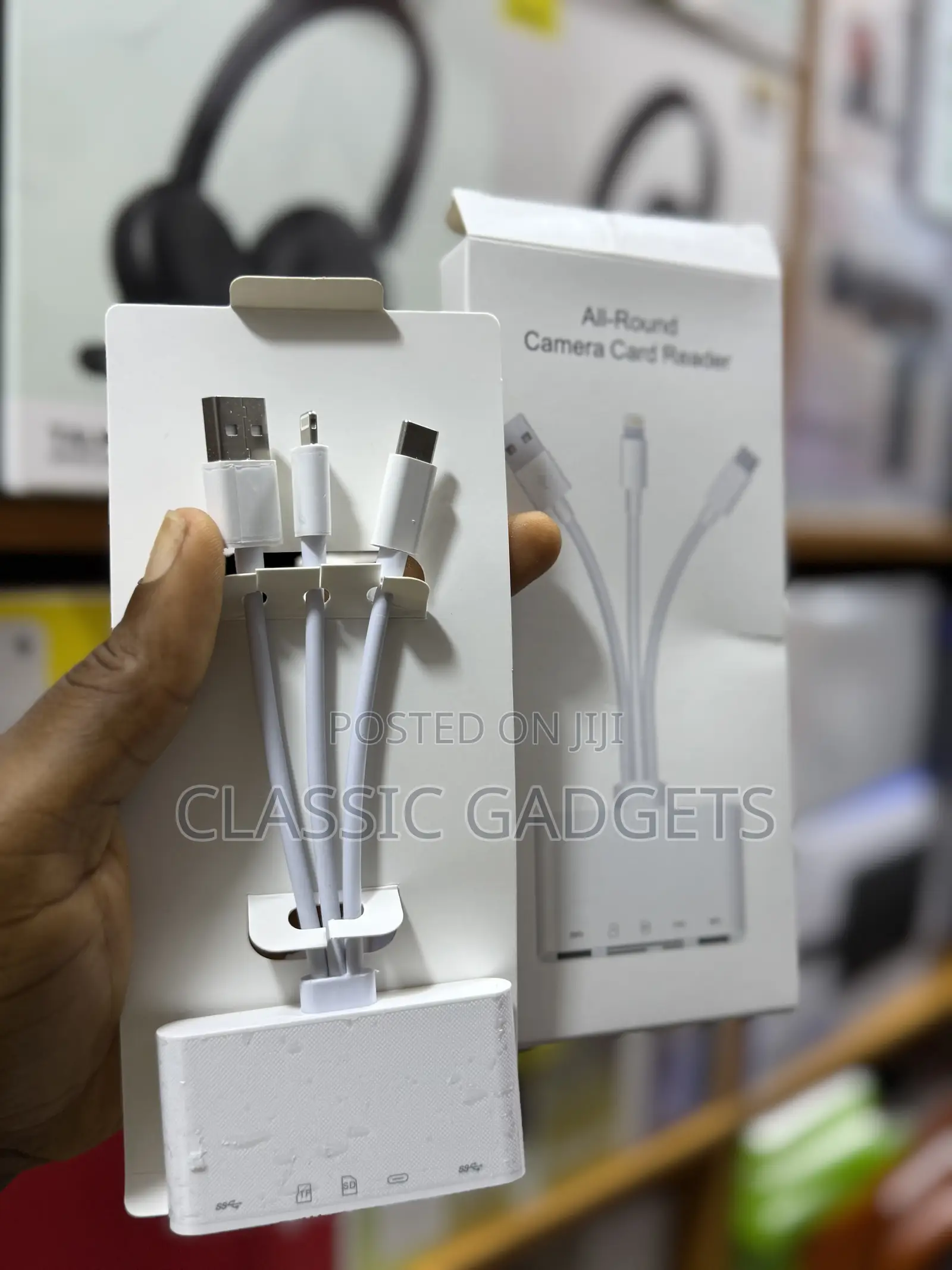 5 in 1 Camera Card Reader With Micro Sd and Sd Slots for iPhone/iPad