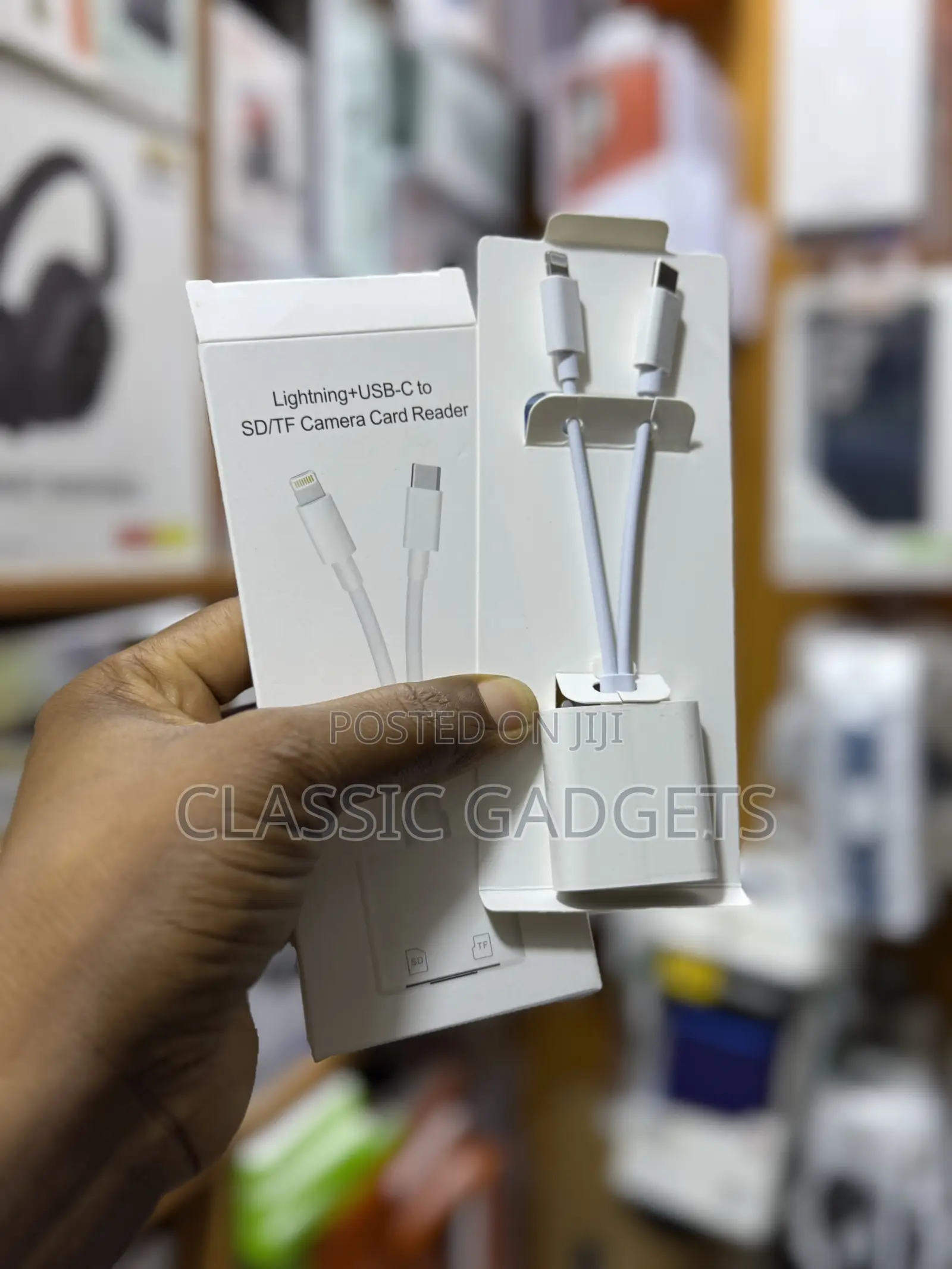 Lightning+Usb-c To Sd/Tf Camera Card Reader