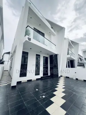 4bdrm Duplex in Lekki Expressway for sale
