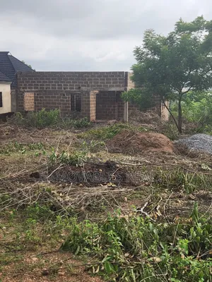 3bed Room Uncompleted Building